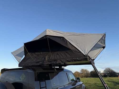 Universal car roof tent - roof,