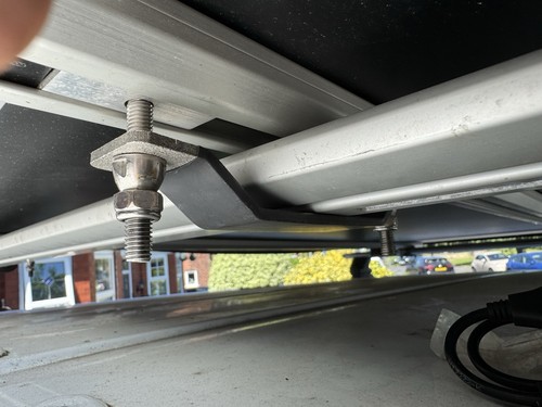 Universal roof tent mounting - roof,