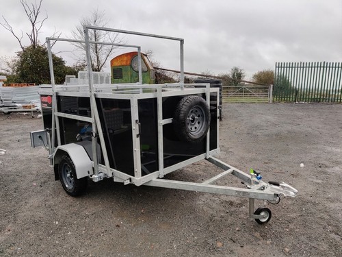Apache 8x5 roof tent - apache,